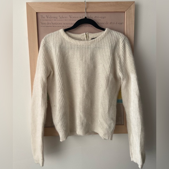 ZARA Angora Sweater - Picture 1 of 4